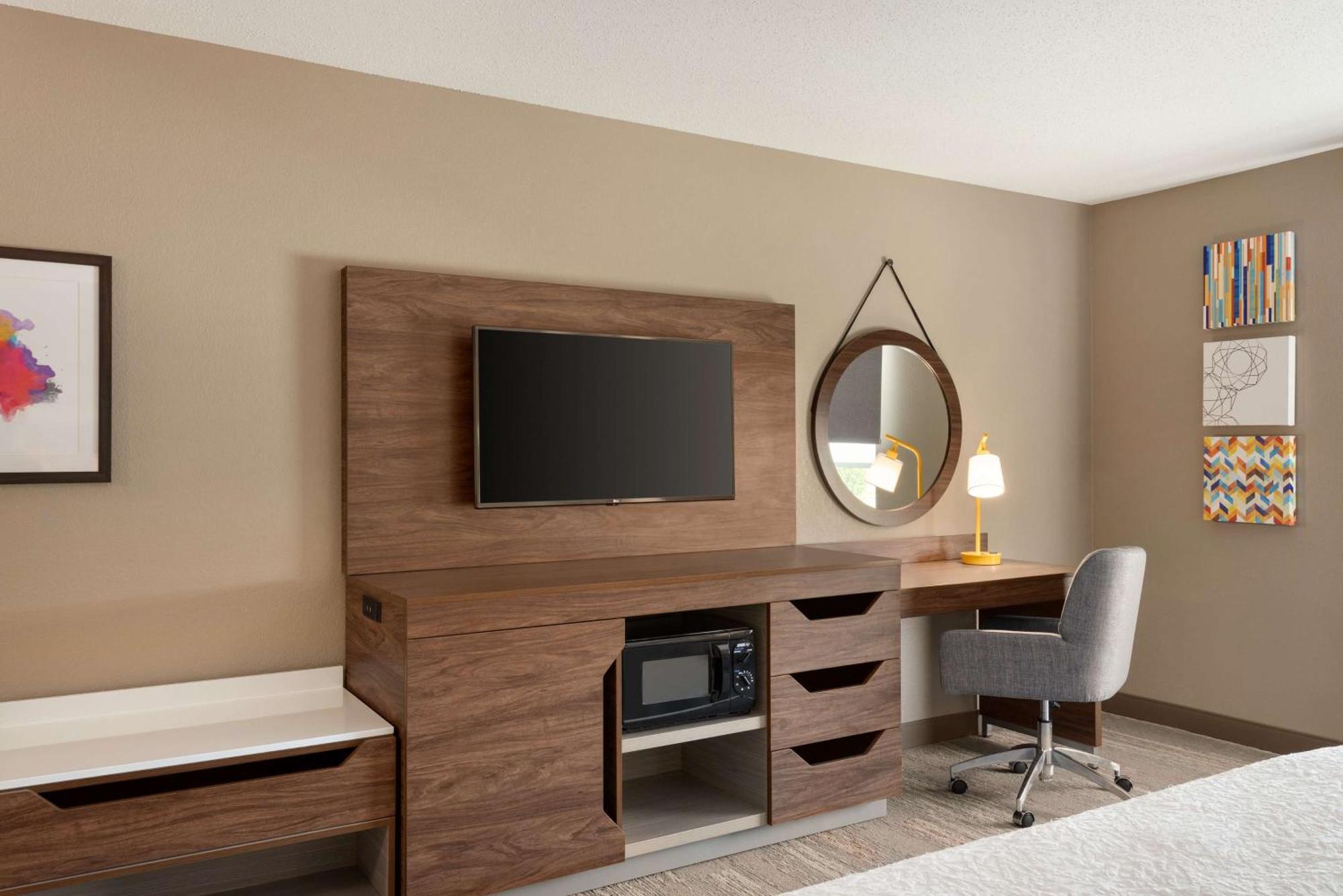 Hampton Inn St. Louis-Columbia Millstadt Junction Экстерьер фото