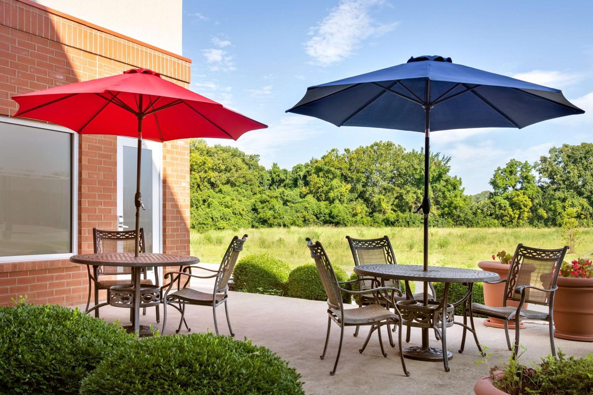 Hampton Inn St. Louis-Columbia Millstadt Junction Экстерьер фото