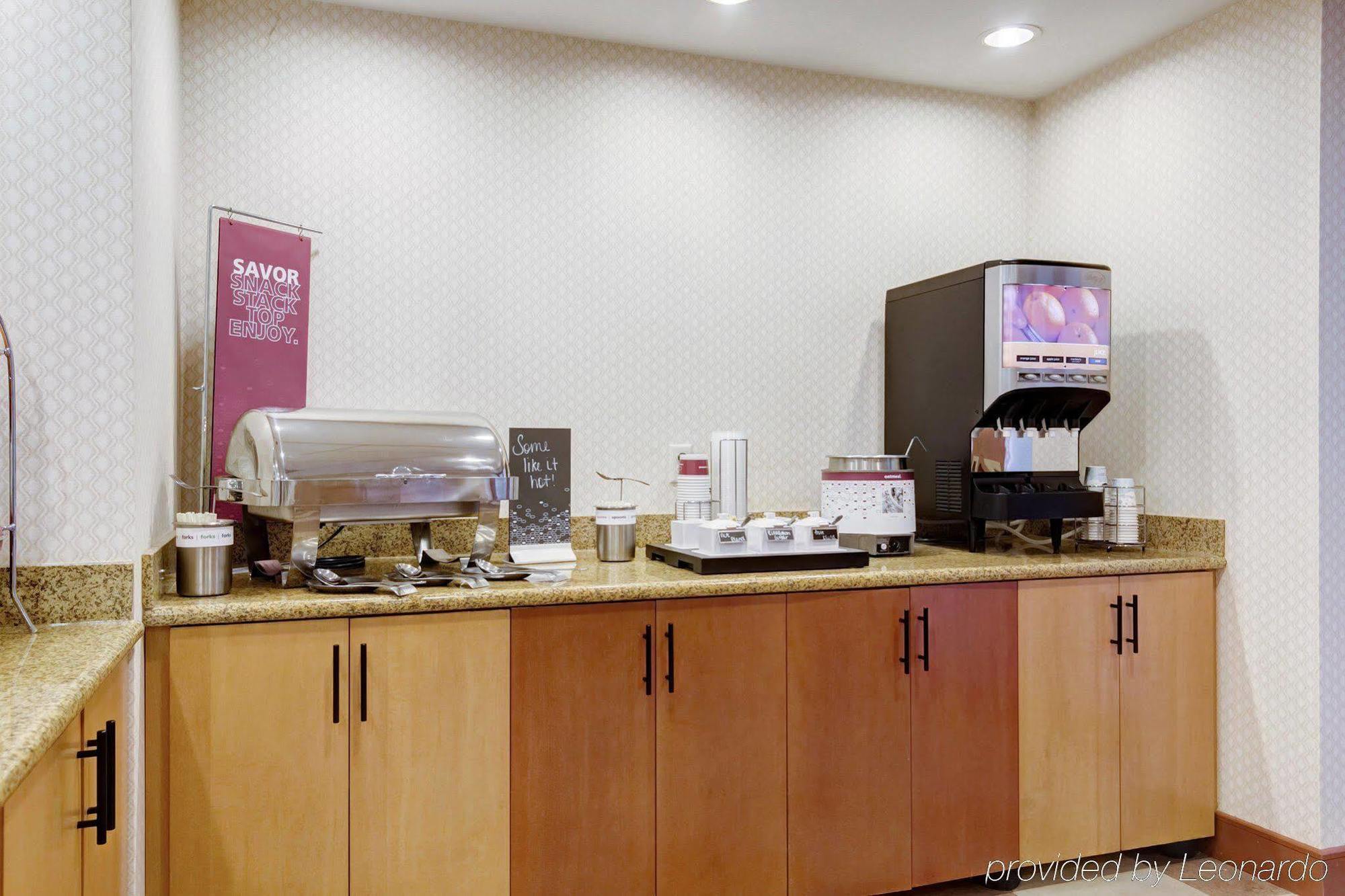 Hampton Inn St. Louis-Columbia Millstadt Junction Экстерьер фото