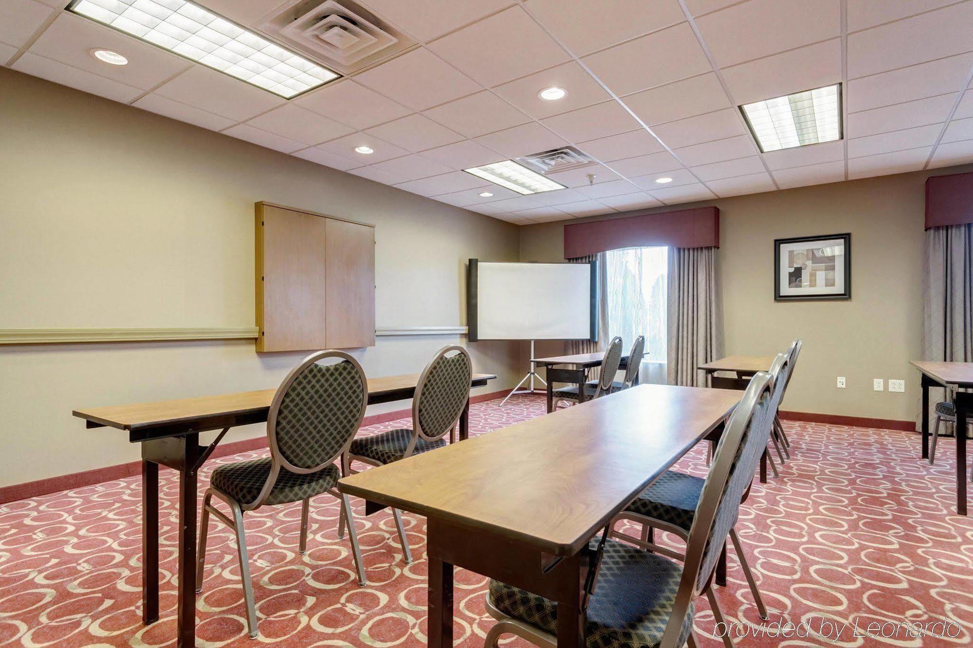 Hampton Inn St. Louis-Columbia Millstadt Junction Экстерьер фото