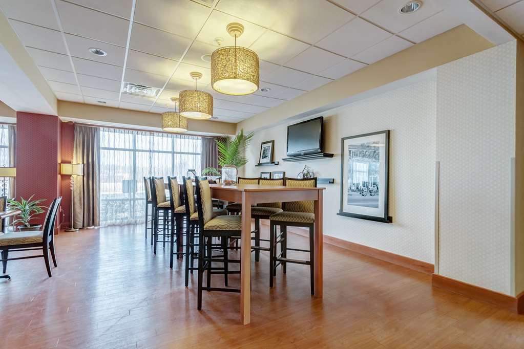 Hampton Inn St. Louis-Columbia Millstadt Junction Интерьер фото