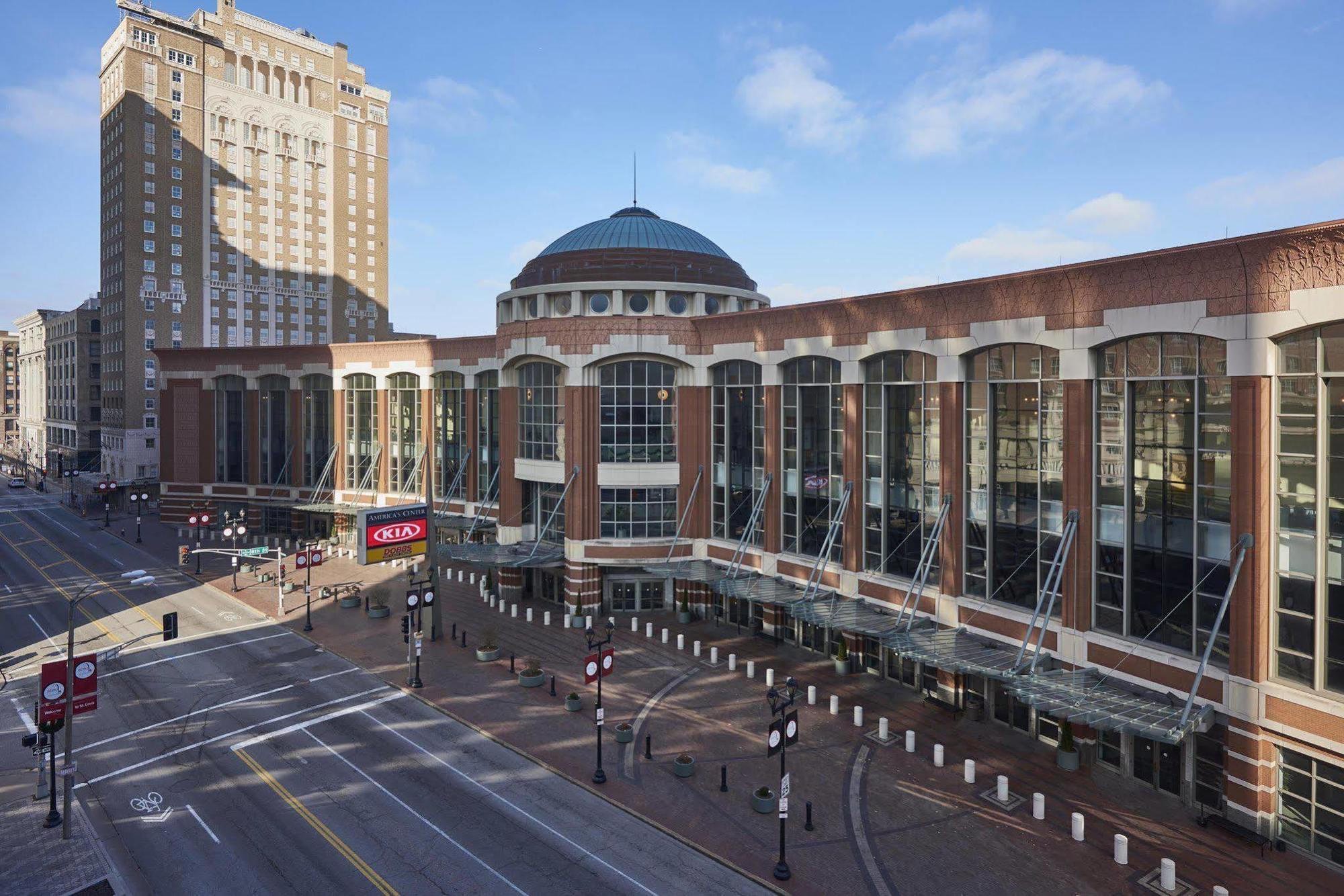 Hampton Inn St. Louis-Columbia Millstadt Junction Экстерьер фото